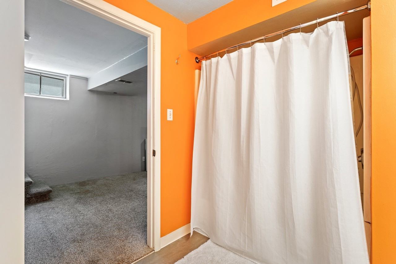 1550 Happiness Dr - Photo 2 of 38