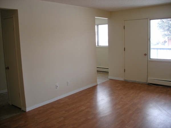 Bonnie Arms - Photo 5 of 6