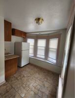 featured image of 1121 W 8th St #3