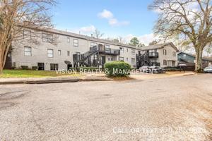 featured image of 2672 E 3rd St #2672