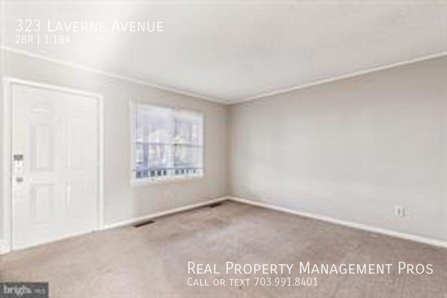 323 Laverne Ave - Photo 7 of 29