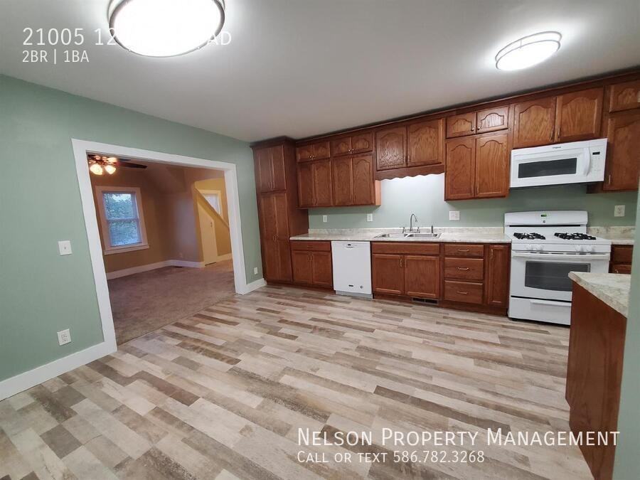 21005 E 12 Mile Rd - Photo 3 of 19