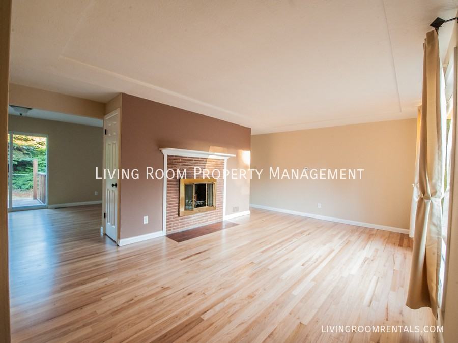 2814 Se 78th Ave - Photo 6 of 18