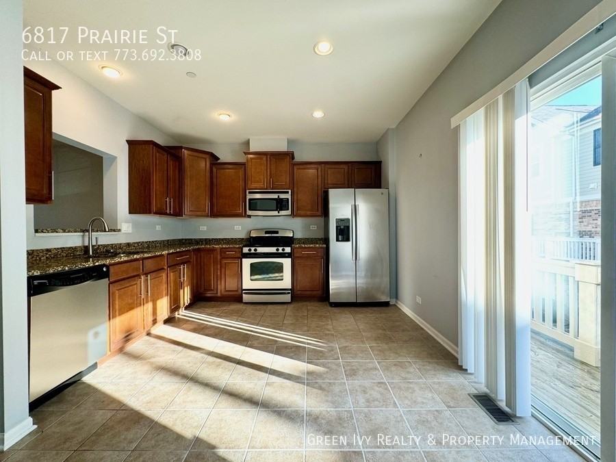 6817 Prairie St - Photo 5 of 16