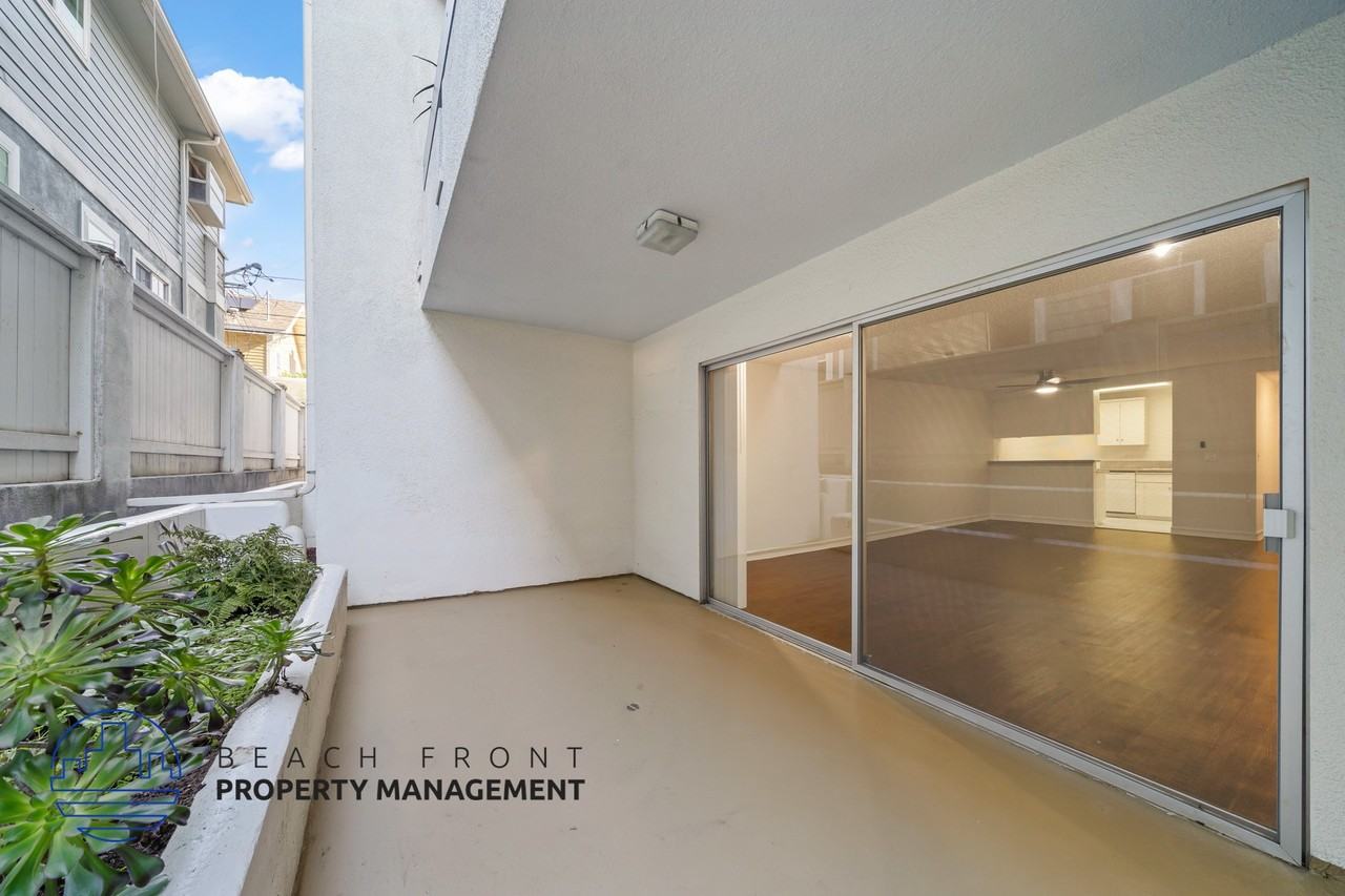 722 S. Broadway - Photo 2 of 23