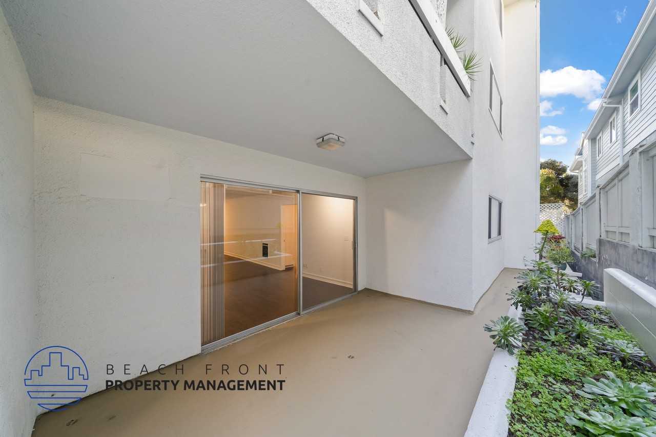 722 S. Broadway - Photo 3 of 23