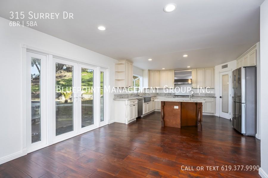 315 Surrey Dr - Photo 5 of 34