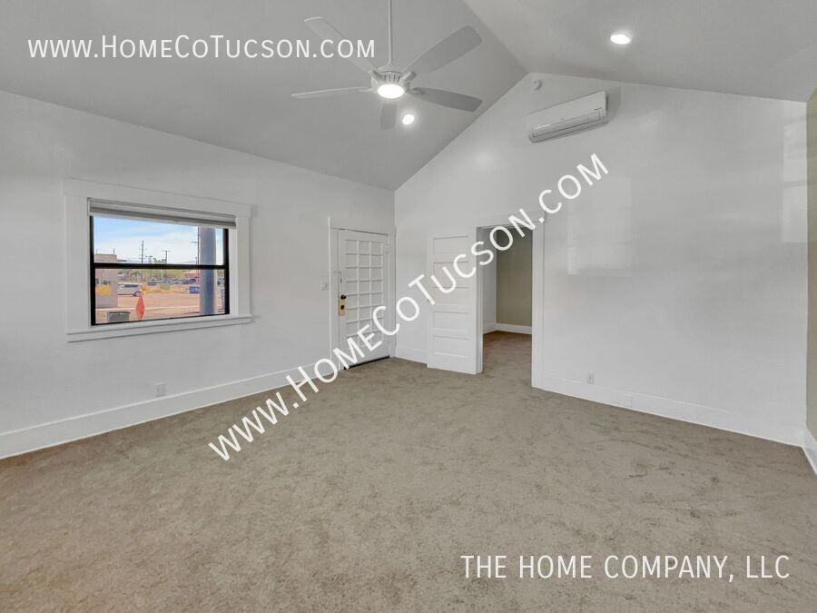 429 N Park Ave - Photo 7 of 17