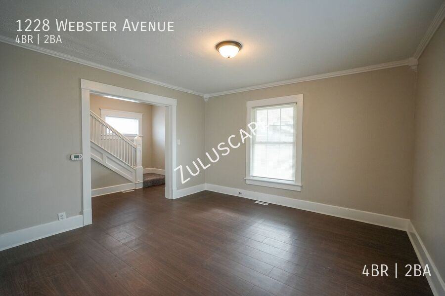 1228 Webster Ave - Photo 3 of 27
