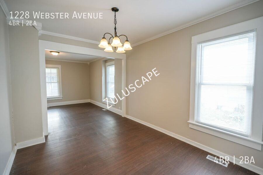 1228 Webster Ave - Photo 5 of 27