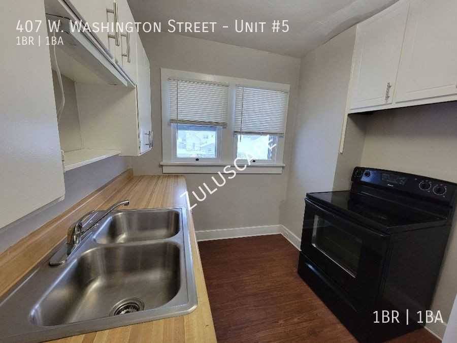407 W Washington St #5 - Photo 5 of 8