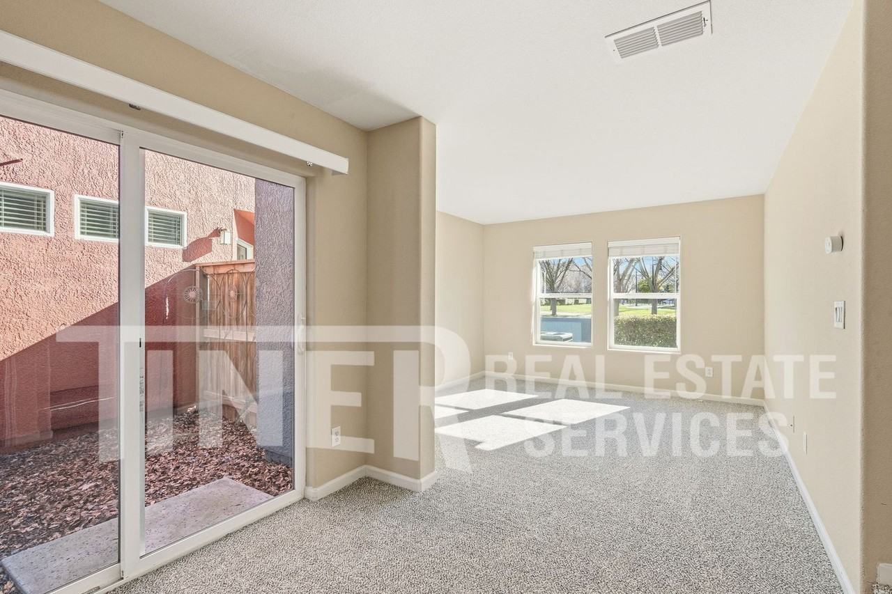 10824 Atherstone Dr - Photo 3 of 25