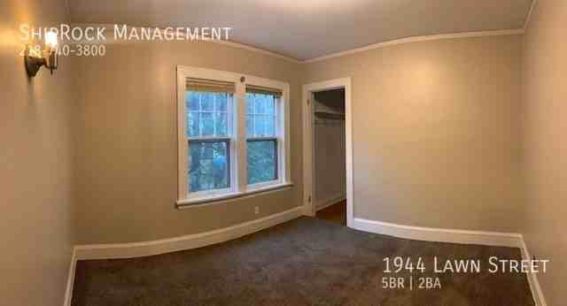 1944 Lawn St - Photo 7 of 8