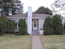 featured image of 402 W College St