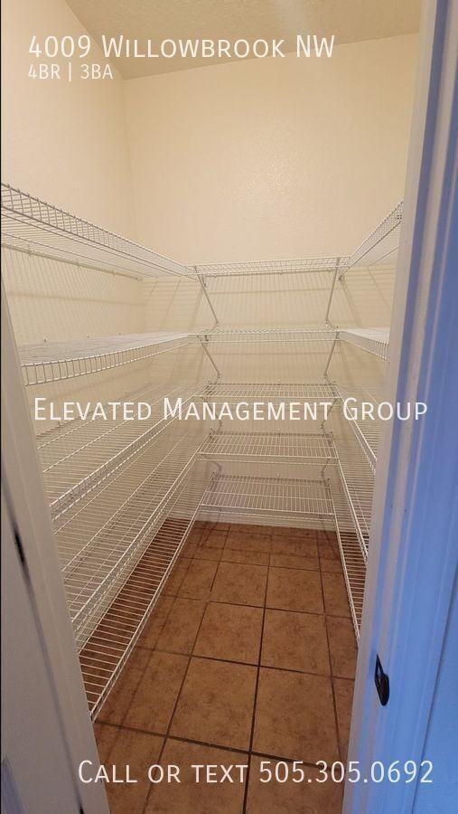 4009 Willowbrook Pl Nw - Photo 6 of 28