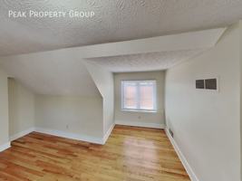 featured image of 1371 Summit St