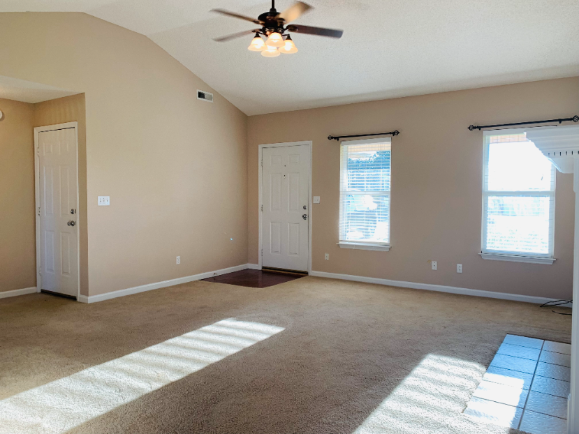 218 Maddux Ct - Photo 6 of 16