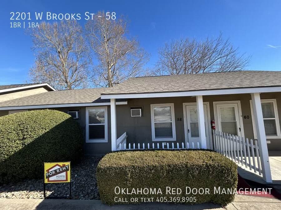 2201 W Brooks St #58 - Photo 5 of 10