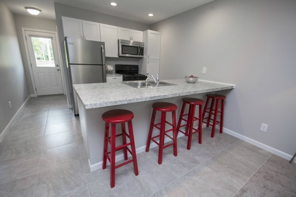 4015 Bay City Rd - Photo 6 of 12