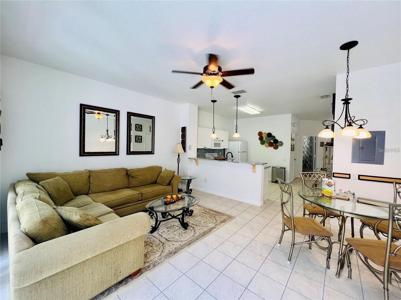 2413 Silver Palm Dr - Photo 7 of 23