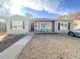 featured image of 2613 37th St