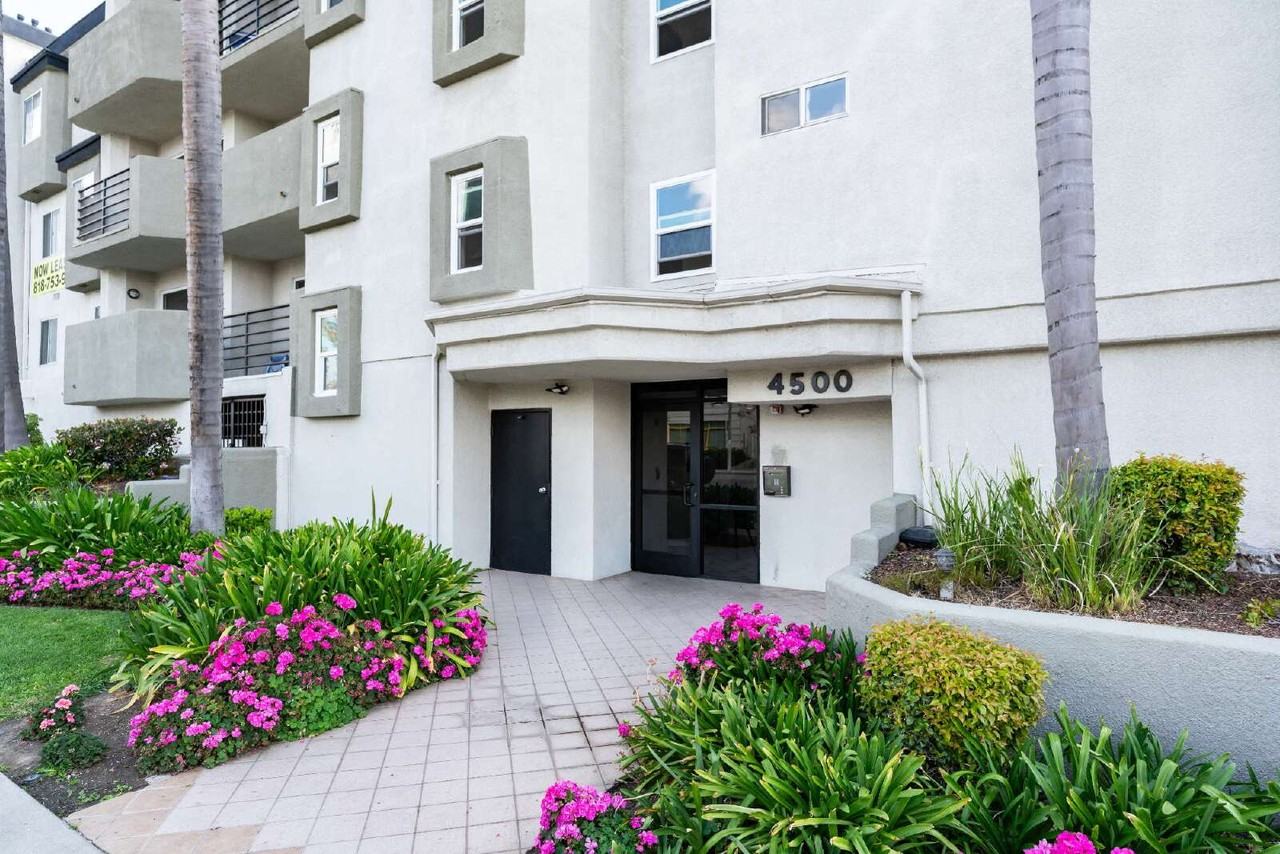 4500 Laurel Canyon Blvd #209 - Photo 3 of 50