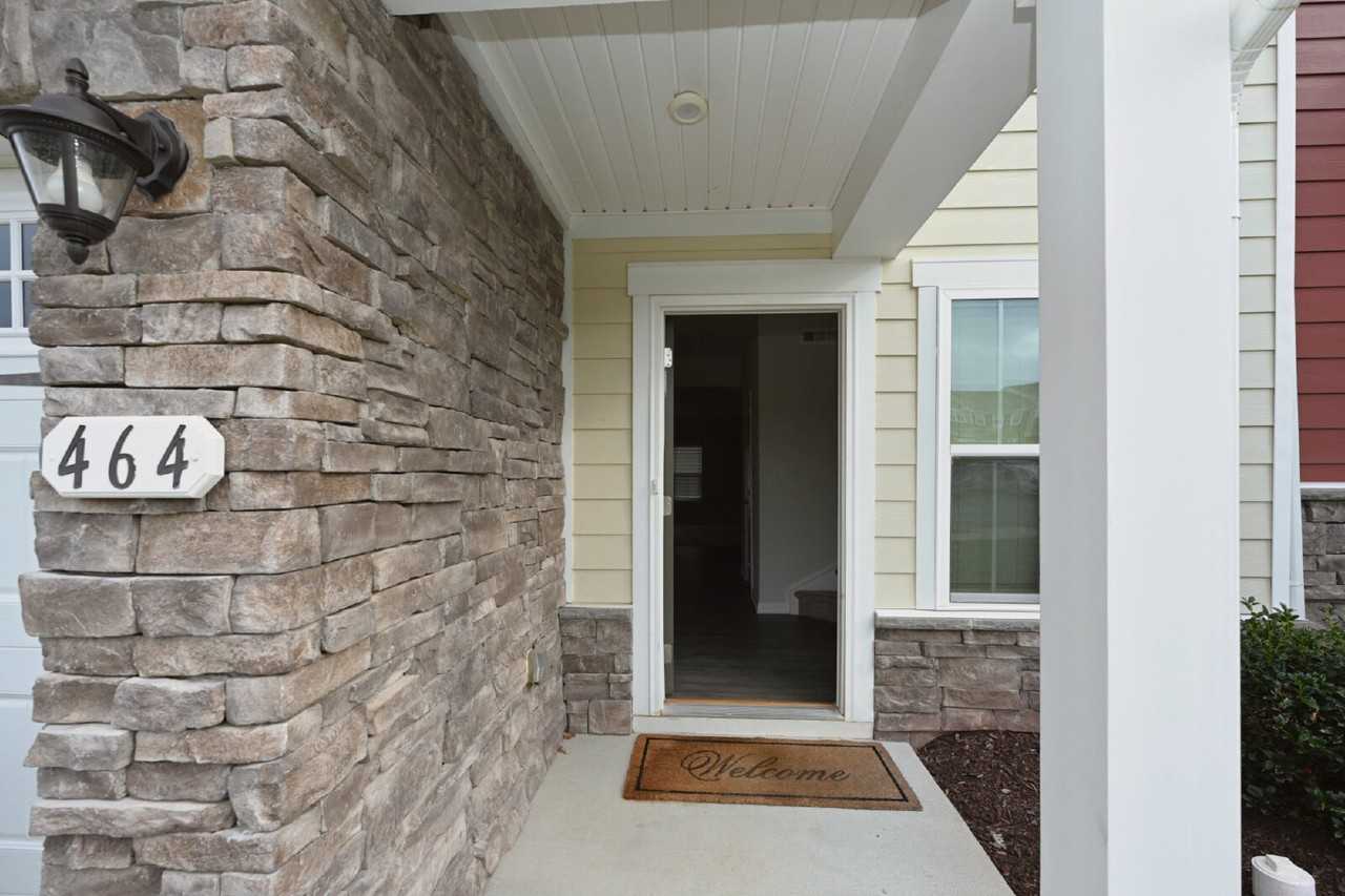 464 Killarney Park - Photo 3 of 37