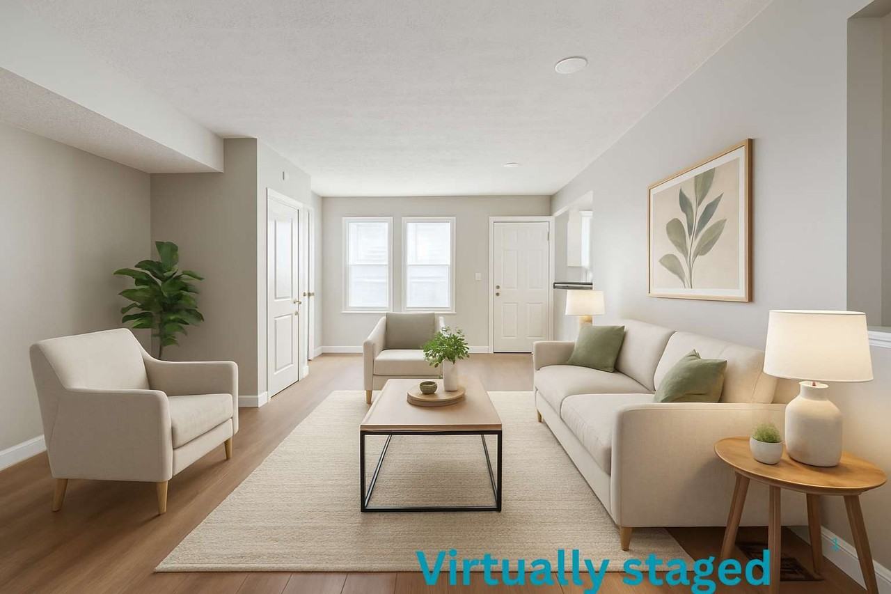 792 E Mound St - Photo 2 of 5