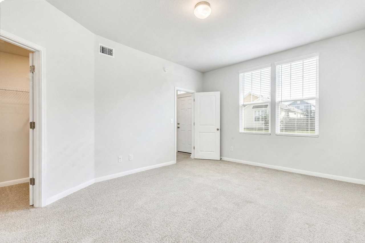 1628 Arbor Knot Drive- Main Home - Photo 6 of 16