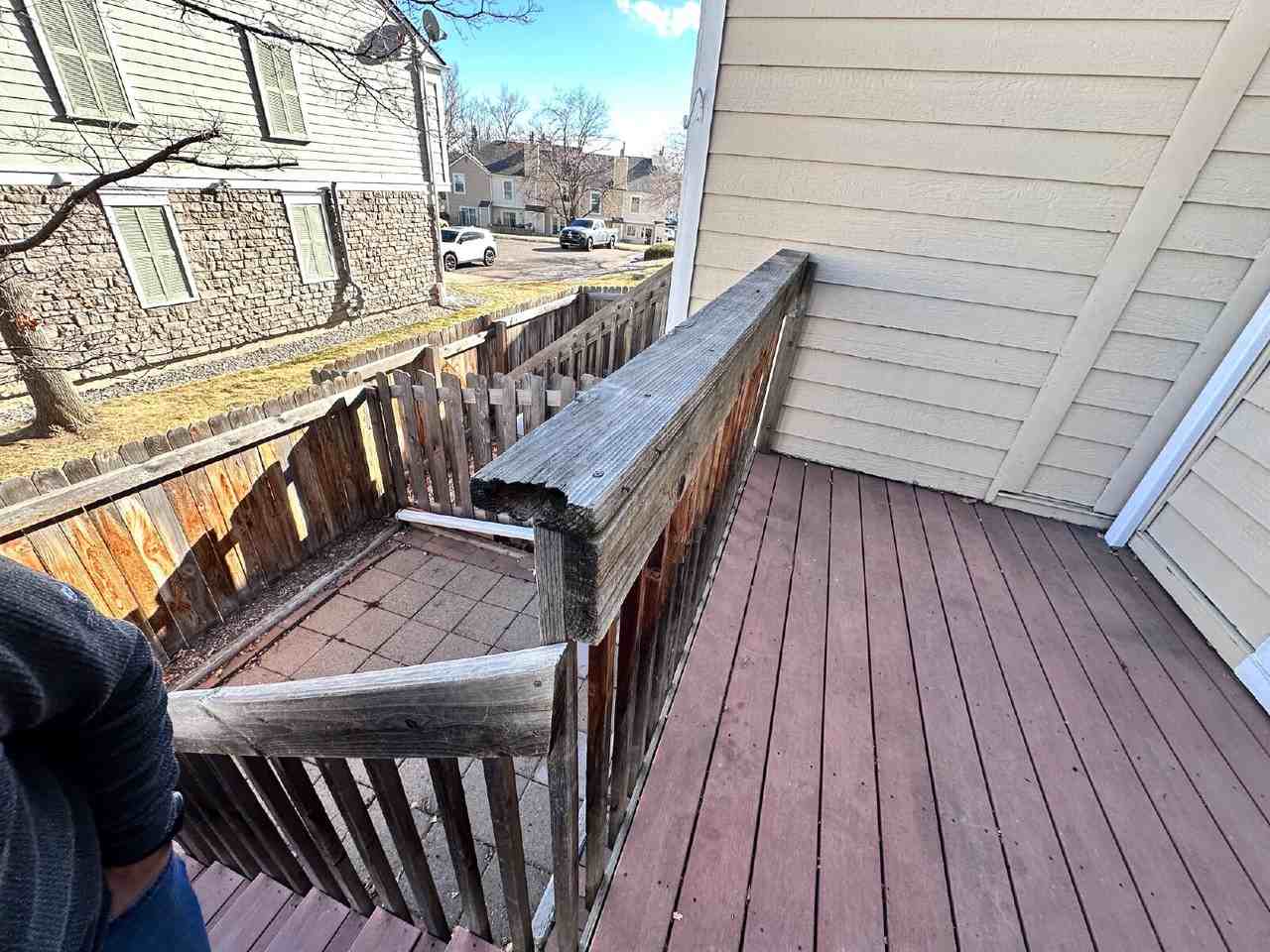 9559 W Coal Mine Ave Apt B - Photo 6 of 13