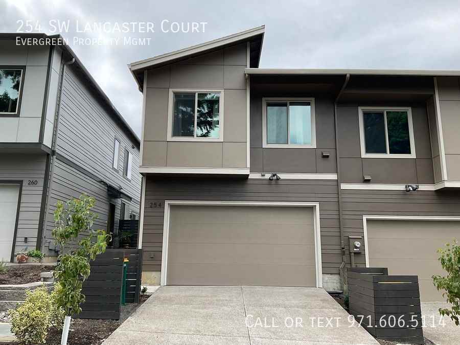 254 Sw Lancaster Ct