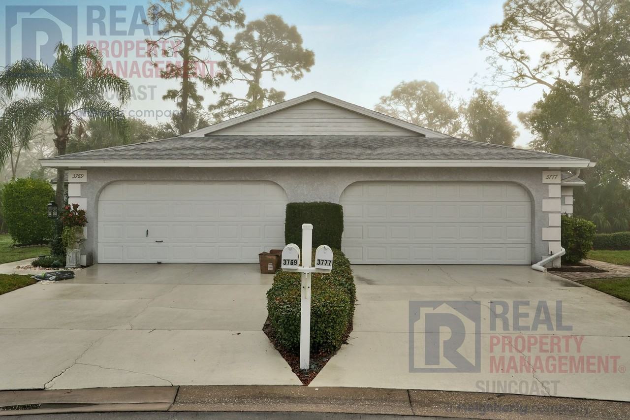 3777 Bonaventure Ct - Photo 4 of 31