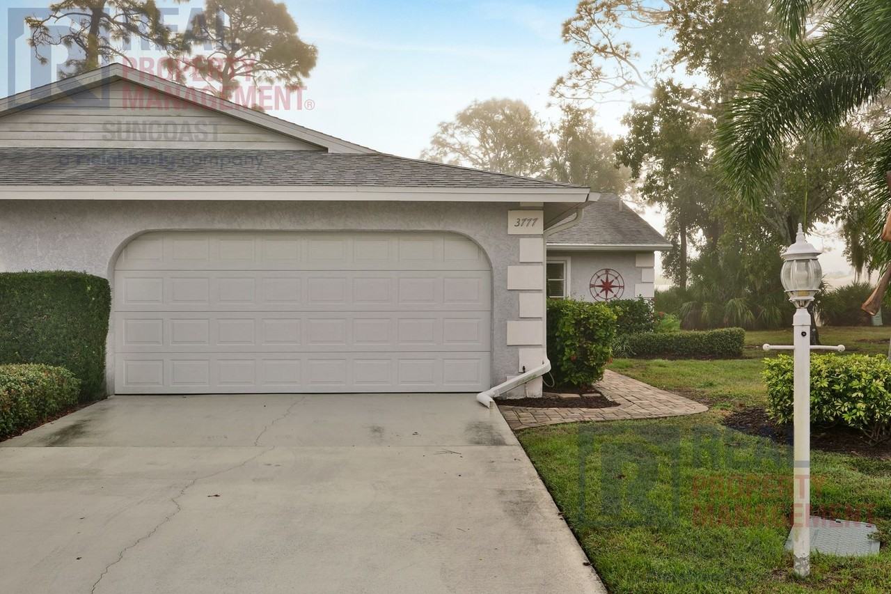 3777 Bonaventure Ct - Photo 5 of 31