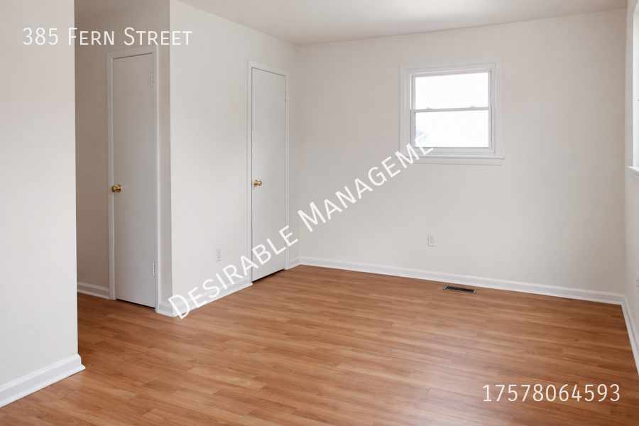385 Fern St - Photo 2 of 8