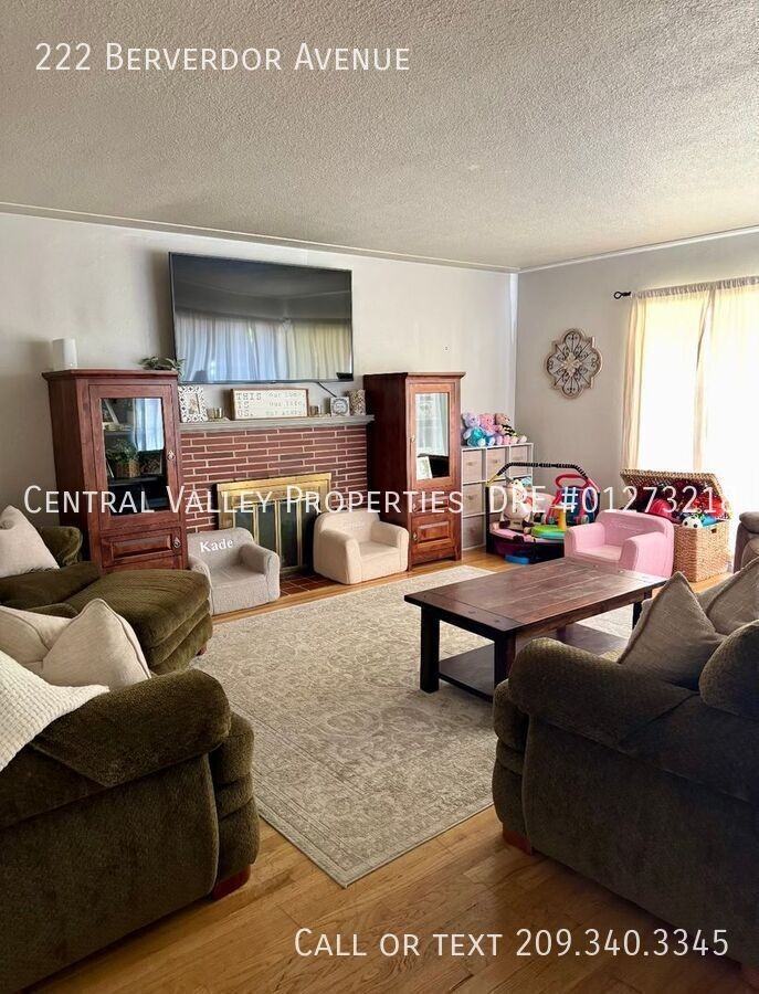 222 Berverdor Ave - Photo 6 of 10