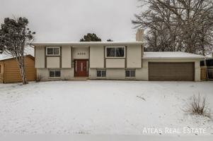featured image of 4606 Misty Dr