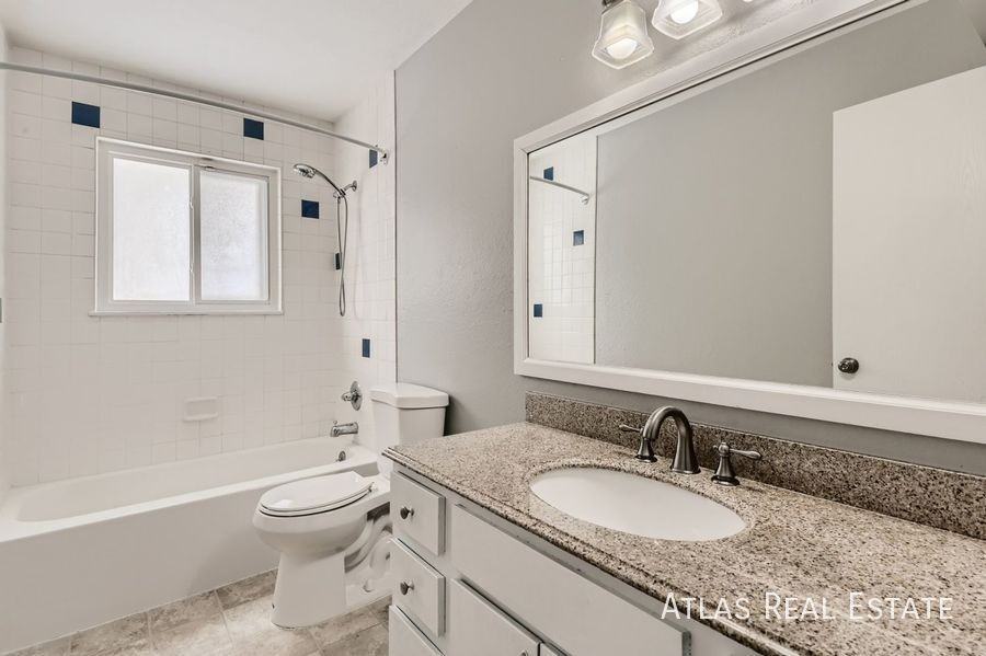 4606 Misty Dr - Photo 5 of 16