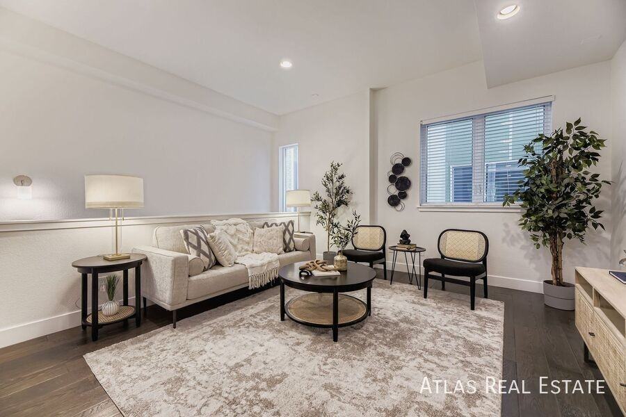 2227 Eliot St - Photo 3 of 44