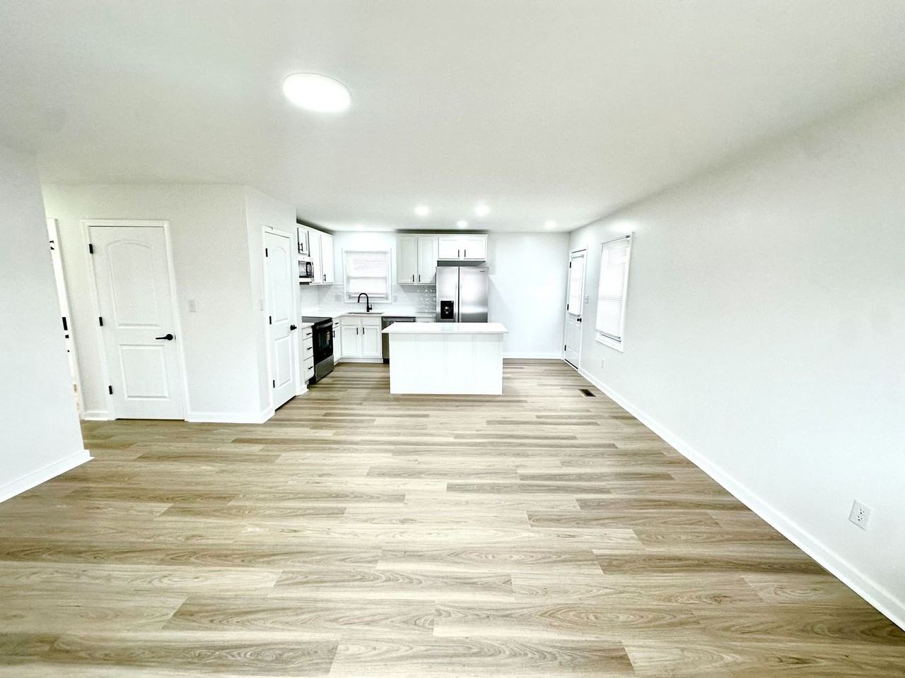 1351 Whig Ct - Photo 4 of 18