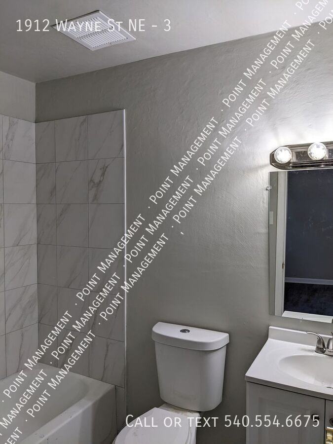 1912 Wayne St Ne #3 - Photo 3 of 5