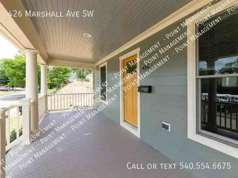 426 Marshall Ave Sw - Photo 2 of 12