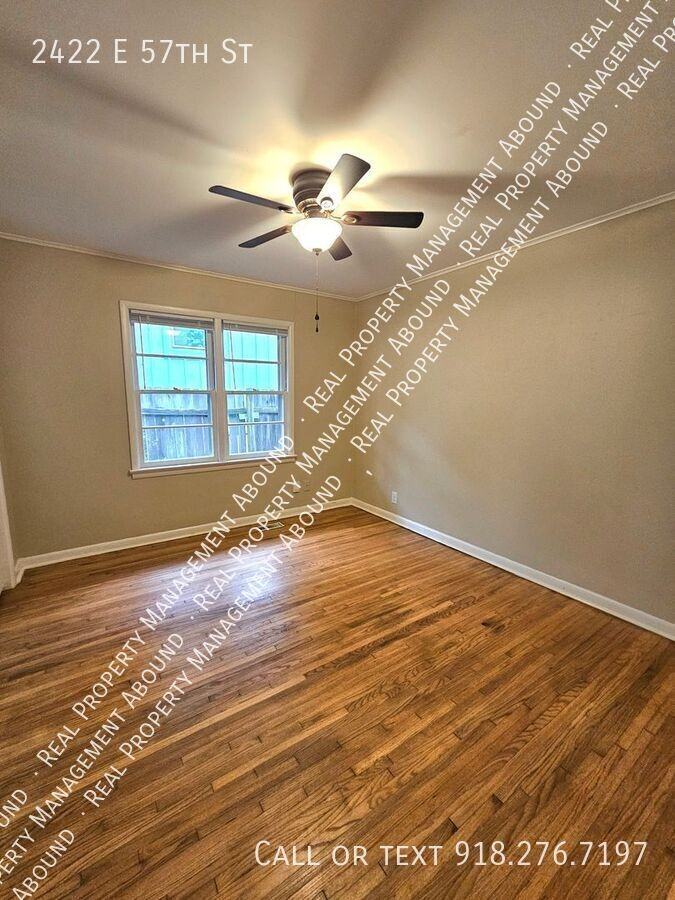 2422 E 57th St - Photo 7 of 13