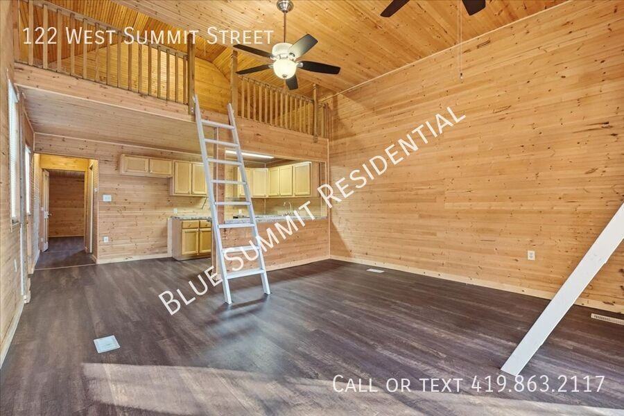 122 W Summit St - Photo 4 of 19