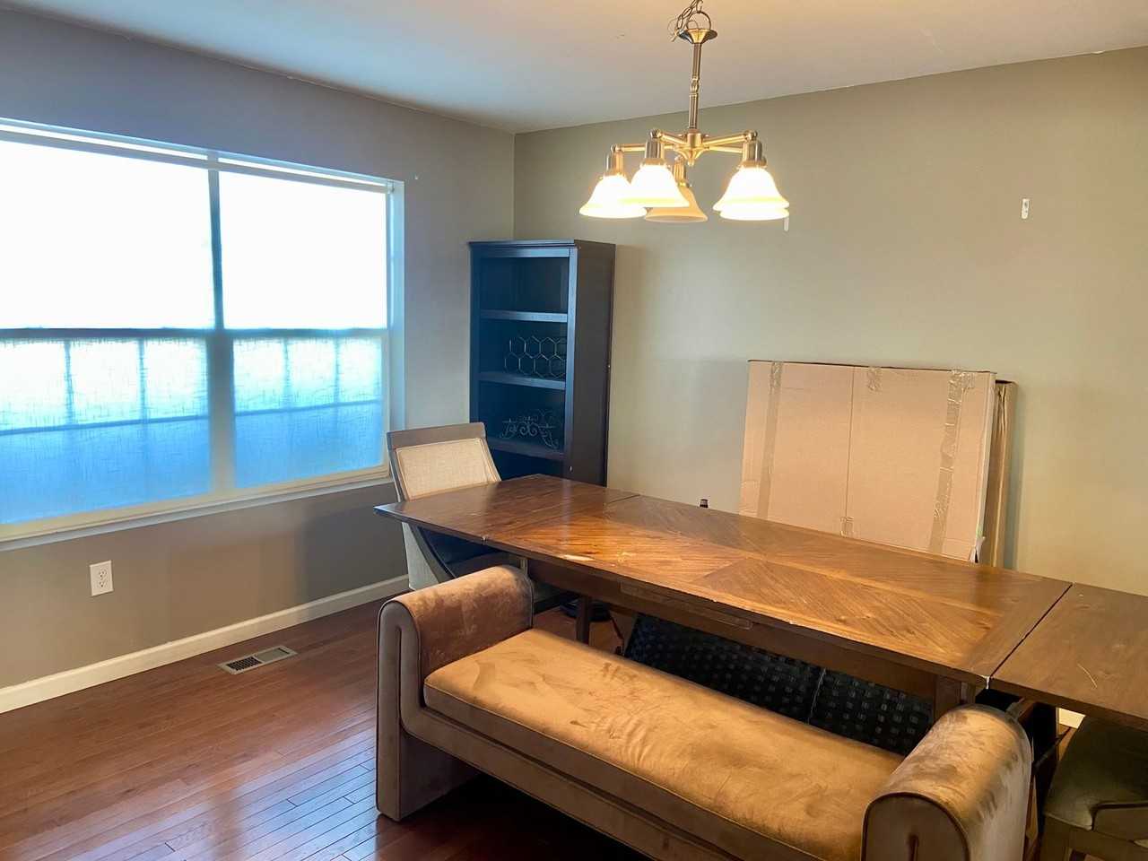 27 E Imperial Dr - Photo 4 of 14