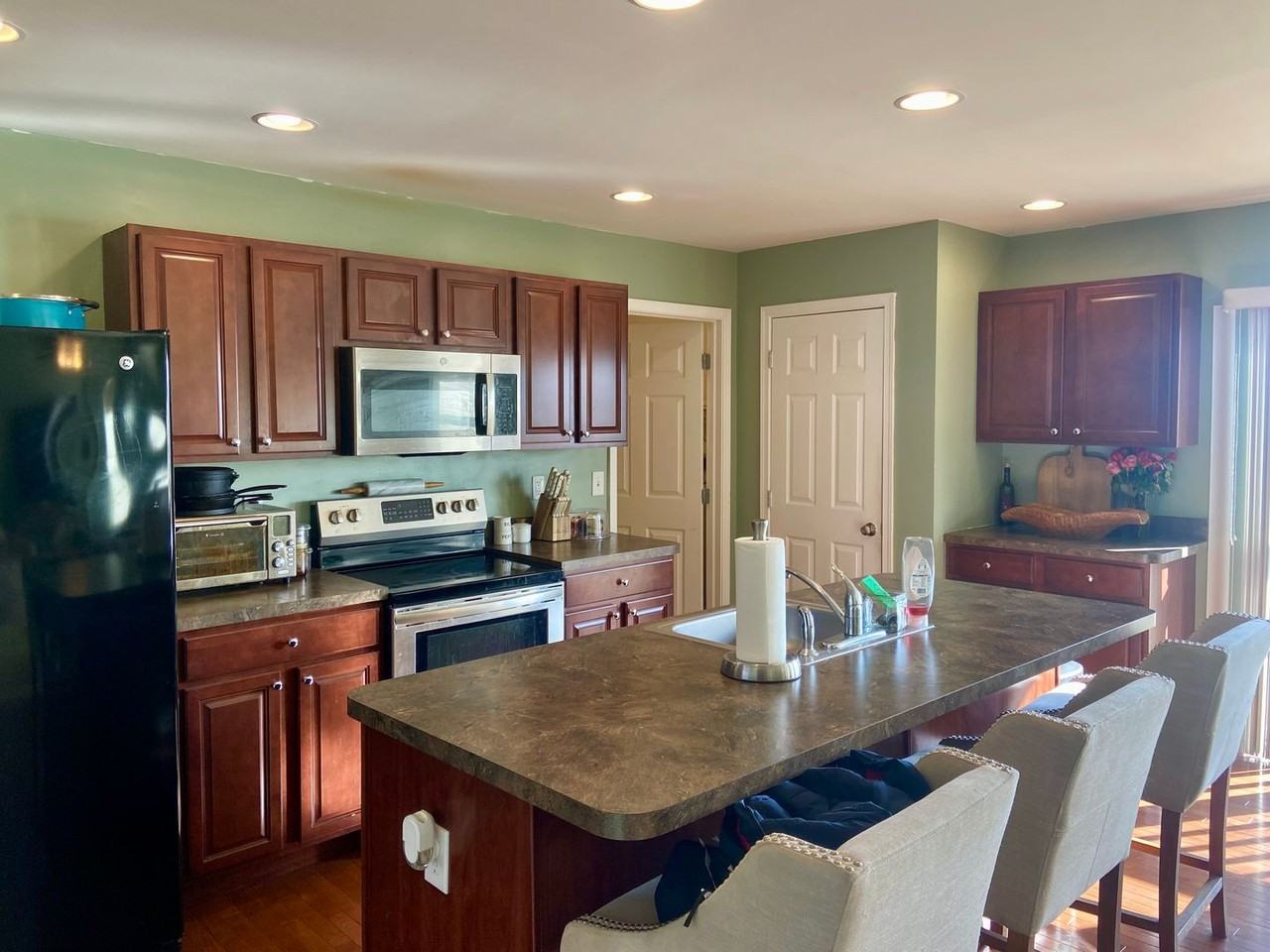 27 E Imperial Dr - Photo 5 of 14