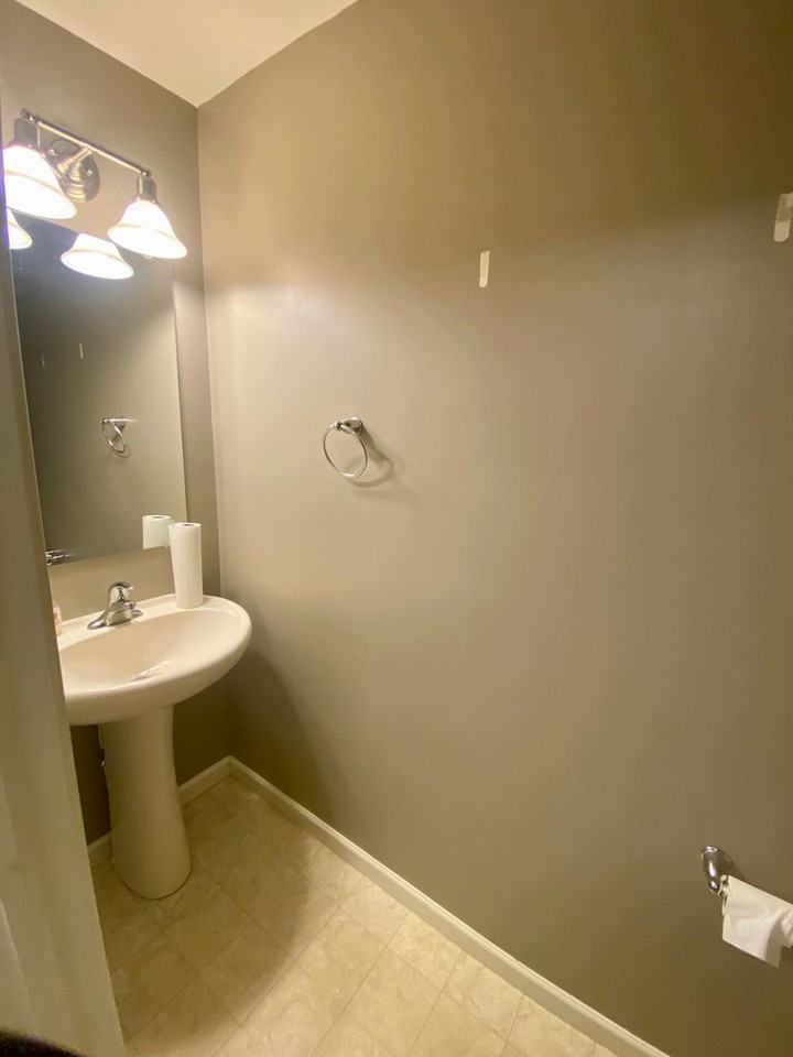 27 E Imperial Dr - Photo 6 of 14