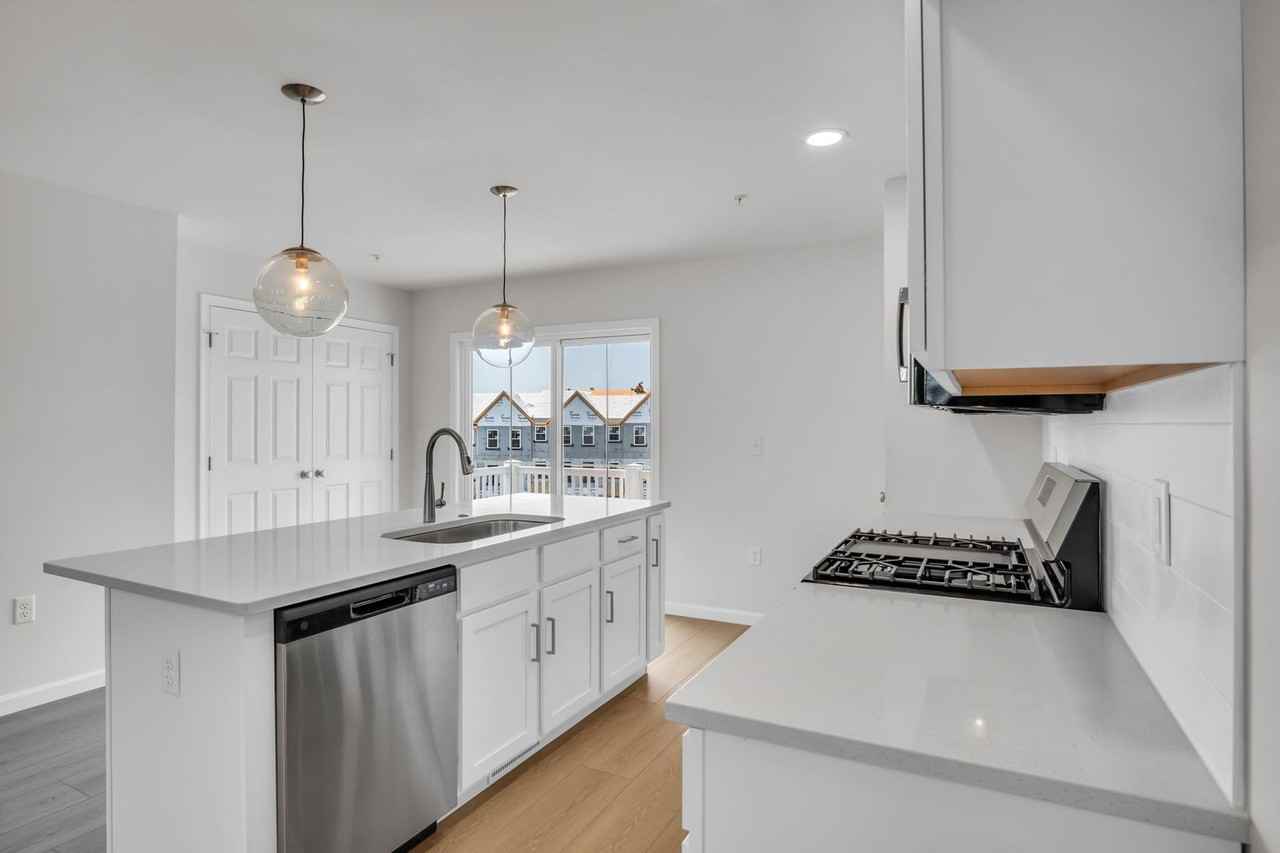 14 Morgan Cir - Photo 3 of 13