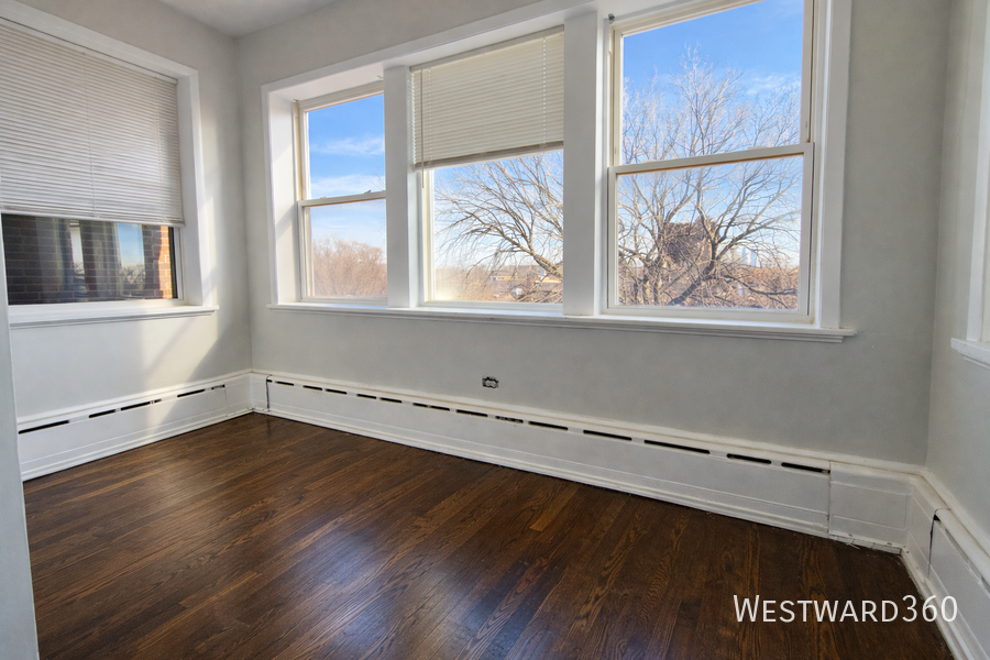 310 S Springfield Ave #3S - Photo 3 of 8