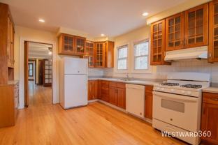 5944 N Artesian Ave #2 - Photo 1 of 1