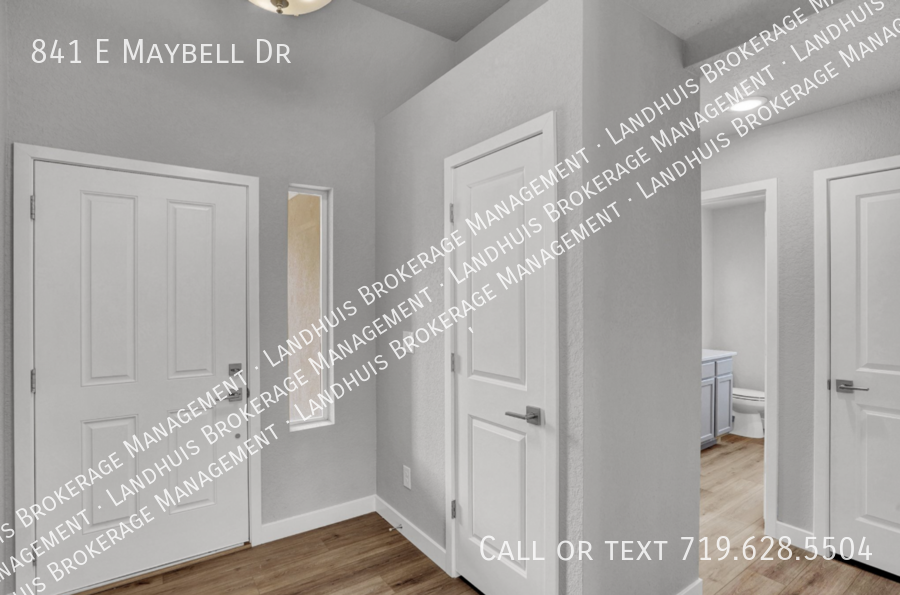 841 E Maybell Dr - Photo 3 of 18